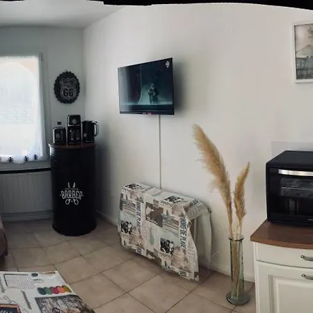 Familial Avec Grande Terrasse Piscine Parking Et Wifi Fibre Le Barcarès