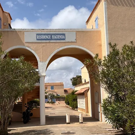 Familial Avec Grande Terrasse Piscine Parking Et Wifi Fibre *