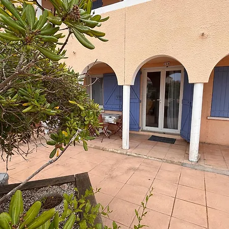 Familial Avec Grande Terrasse Piscine Parking Et Wifi Fibre
