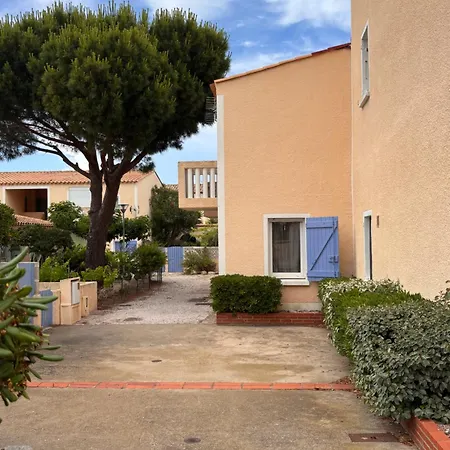 Appartement Familial Avec Grande Terrasse Piscine Parking Et Wifi Fibre