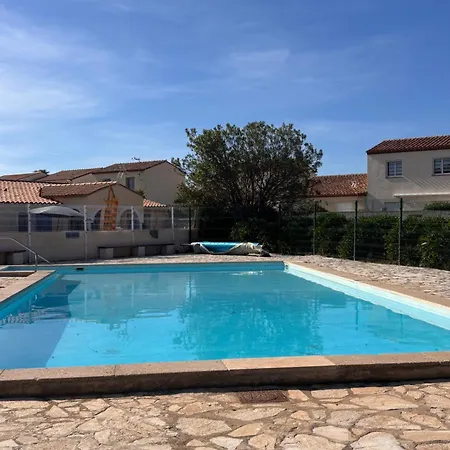 Appartement Familial Avec Grande Terrasse Piscine Parking Et Wifi Fibre Le Barcarès